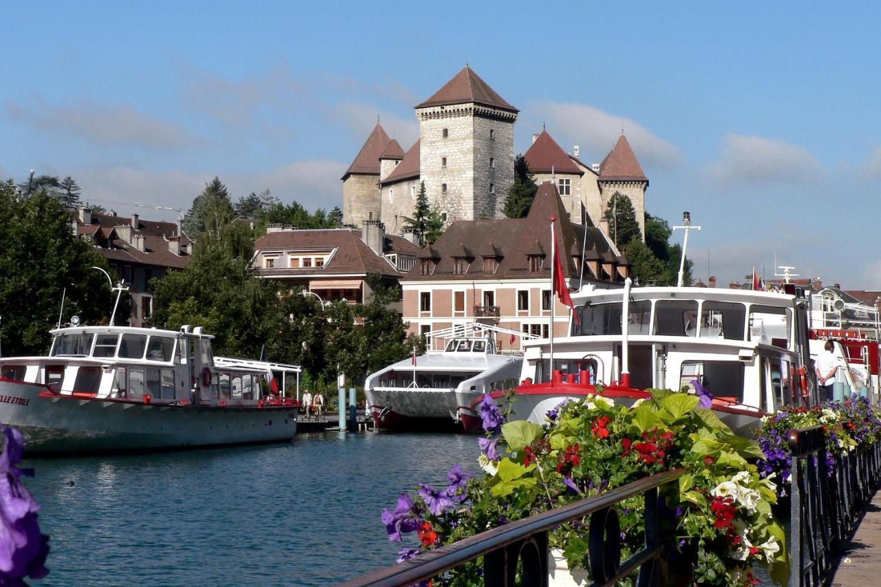 Le Family Lodge 2 Chambres 4 Personnes Classe 3 Etoiles Annecy Buitenkant foto